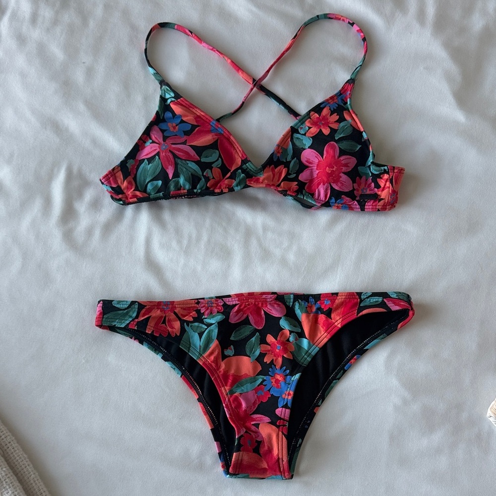 Roxy Floral Bikini Set
